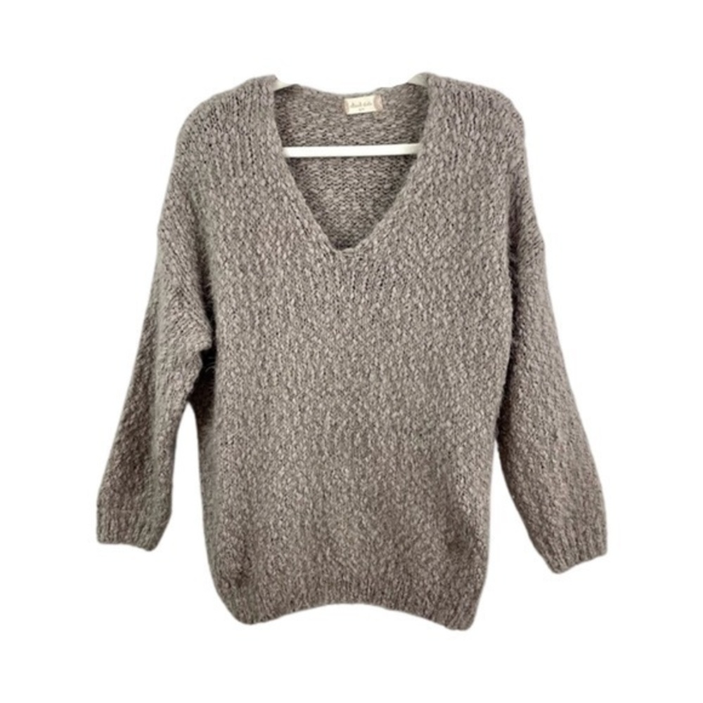 Altar’d State Women’s Grey Popcorn Knit Lovely Lash V Neck Sweater